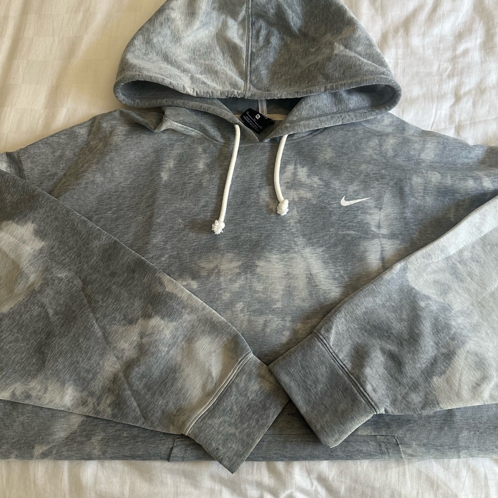 Nike Gray and White Tie-Dye Hoodie